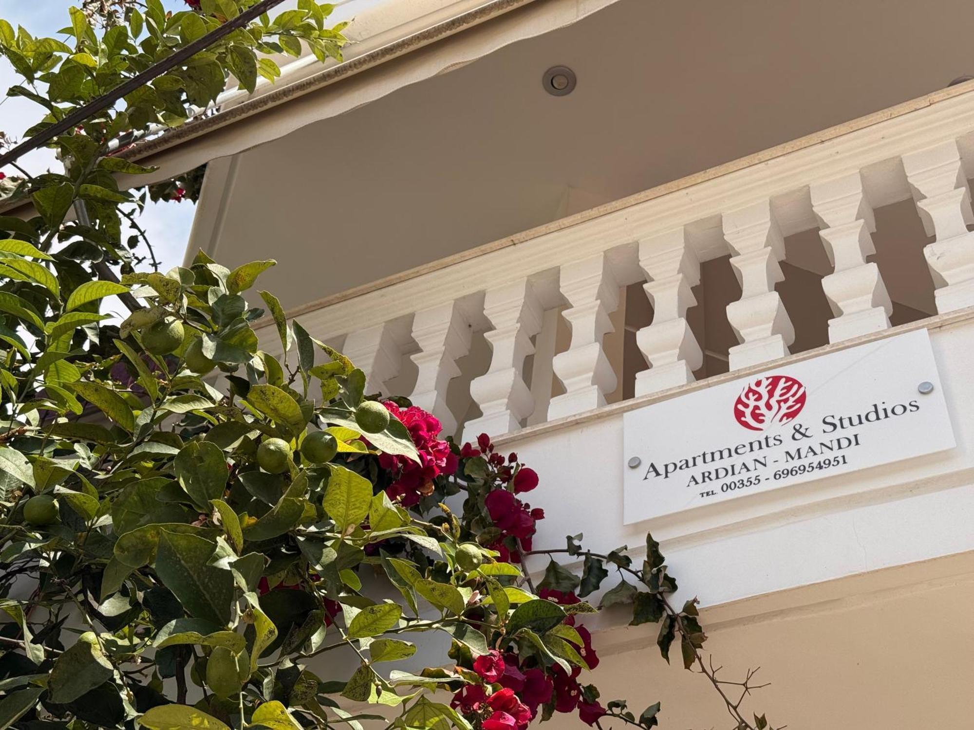 Apartments & Studios Ardian-Mandi Sarande-Albania Exterior photo